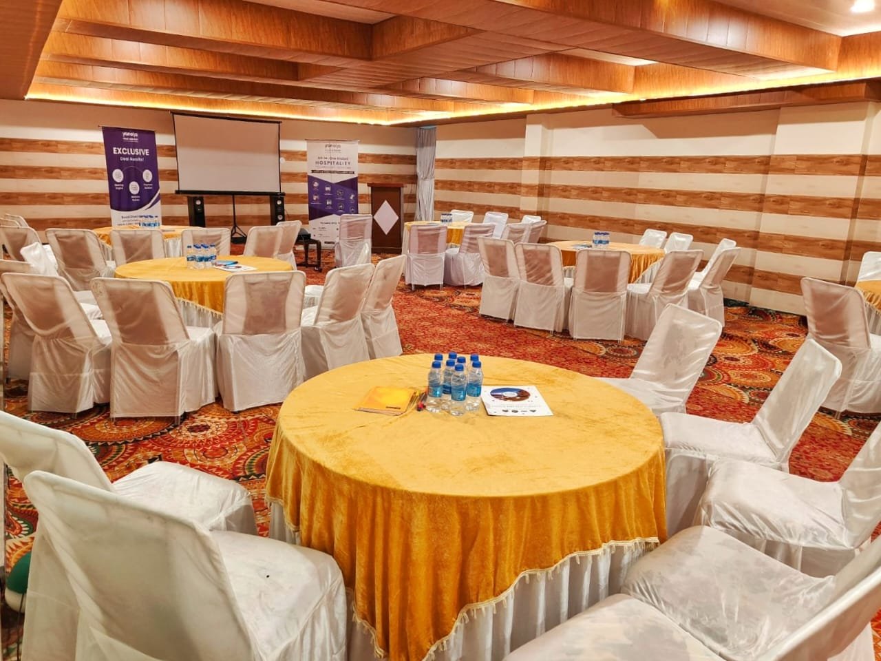 Corporate Strategy Meeting Setup at Rohtang Heights Manali